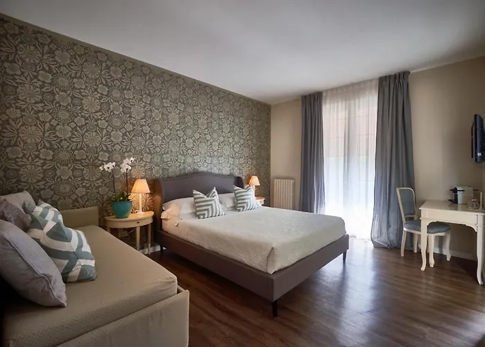 Clodia - Adults Only Отель Сирмионе