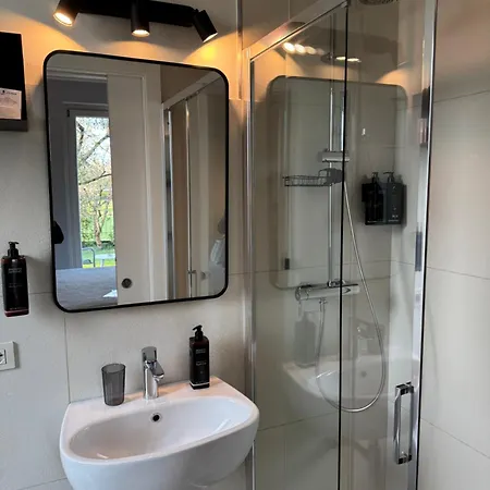 Clodia - Adults Only 3* 시르미오네